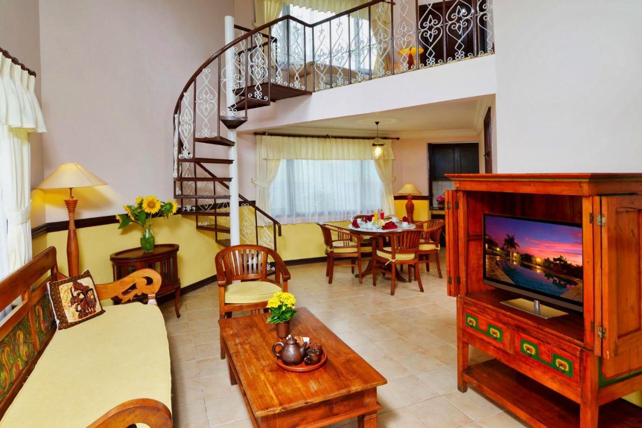 Hotel The Jayakarta Cisarua Puncak Exterior foto