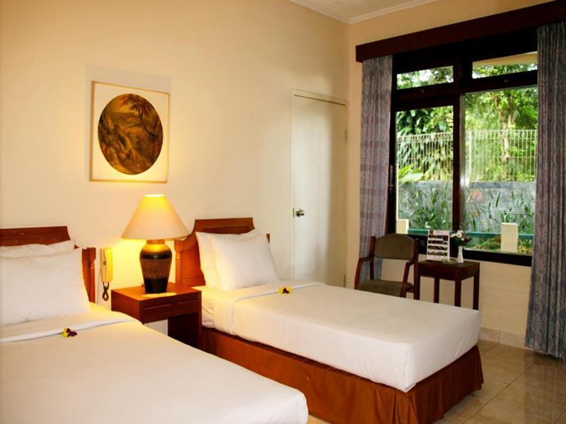 Hotel The Jayakarta Cisarua Puncak Exterior foto